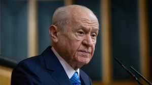 Devlet Bahçeli, Süper Lig’e yükselen Amedspor’u tebrik etti