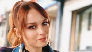 Nilperi Şahinkaya yaz sezonunu sosyal medyadaki tatil paylaşımıyla açtı
