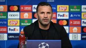 Okan Buruk: Herkes bizi şampiyon ilan etti ama maçlar oynanmadan kazanılmıyor